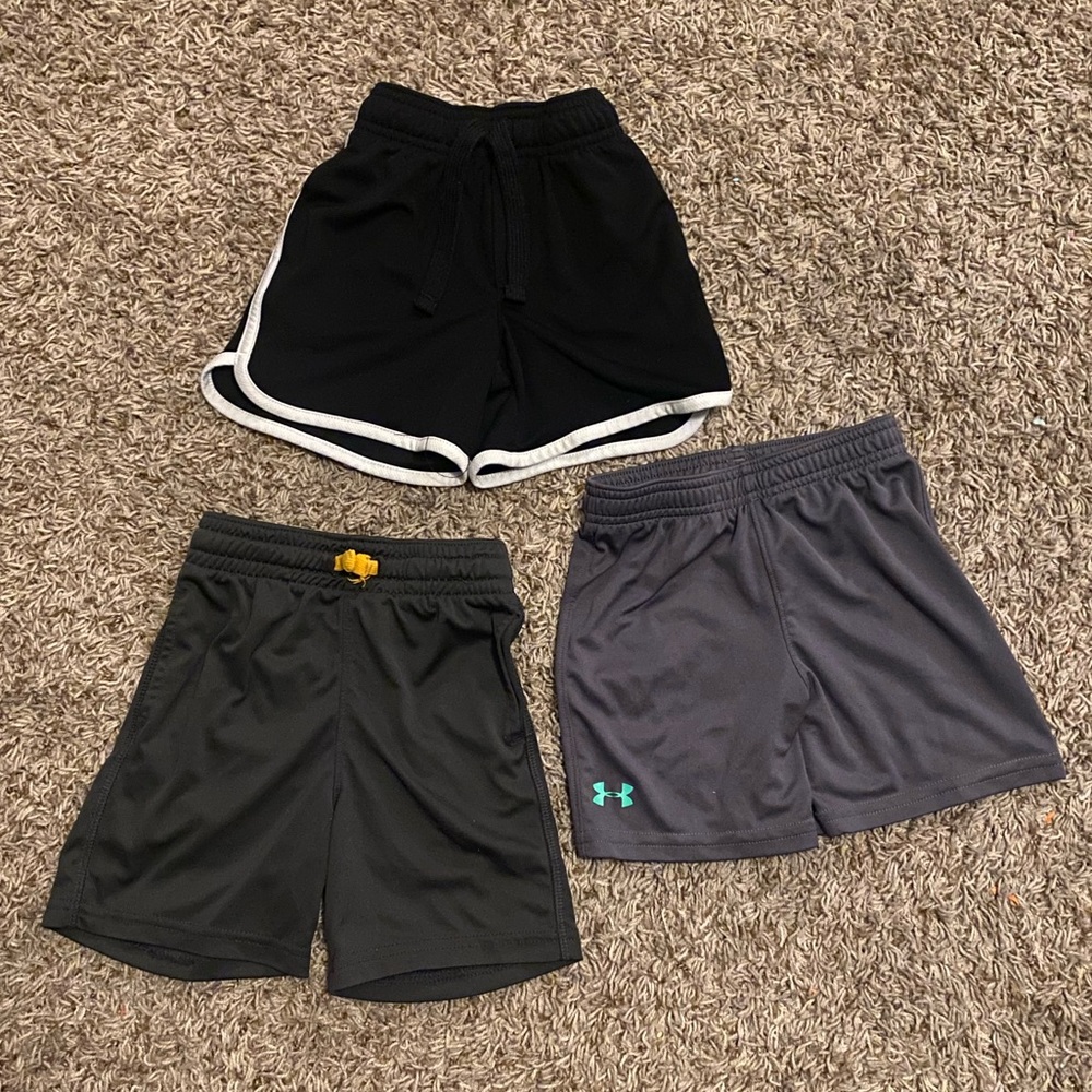 EUC 3 Pairs of Boys Shorts Size 2T